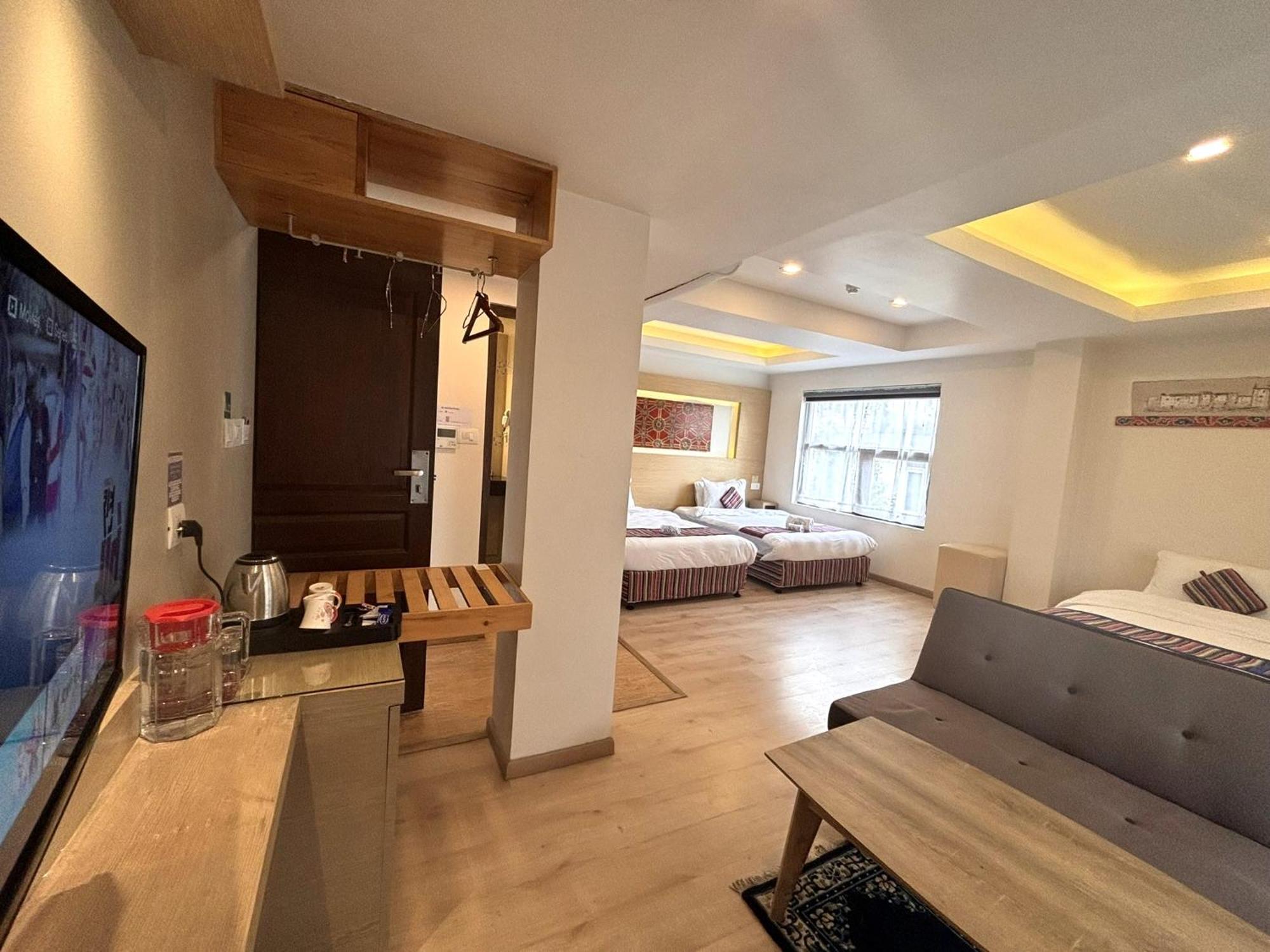 Viavia Boutique Hotel - Катманду Екстер'єр фото